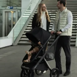 Dubatti One E6 Kinderwagen Dark Brown / Walnut Brown | Dubatti by Römer Autostoeltje Babysafe Pro | Vario Base 5Z