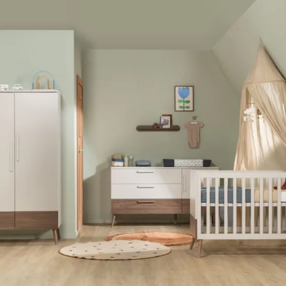 Europe Baby Sev Babykamer Oatmeal/Walnoot | Ledikant 60x120 + Commode