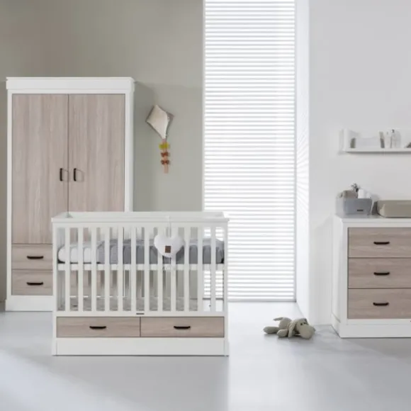 Kidsmill Newport Babykamer Wit / Eiken | Bed 60 x 120 cm + Commode