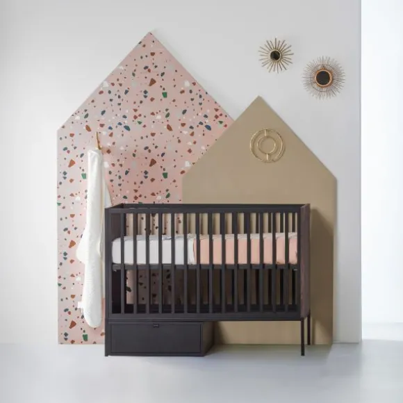 Kidsmill Vince Babykamer Black / Walnut | Bed 60 x 120 cm + Commode Breed