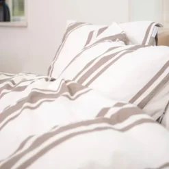 Town & Country Kinsley Dekbedovertrek - 140 x 220 cm - Taupe